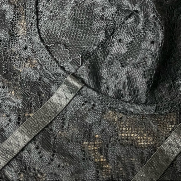 Black Lace Corset Top Women’s S | Witchy Goth Grunge Fairycore Corset Crop - Picture 8 of 9